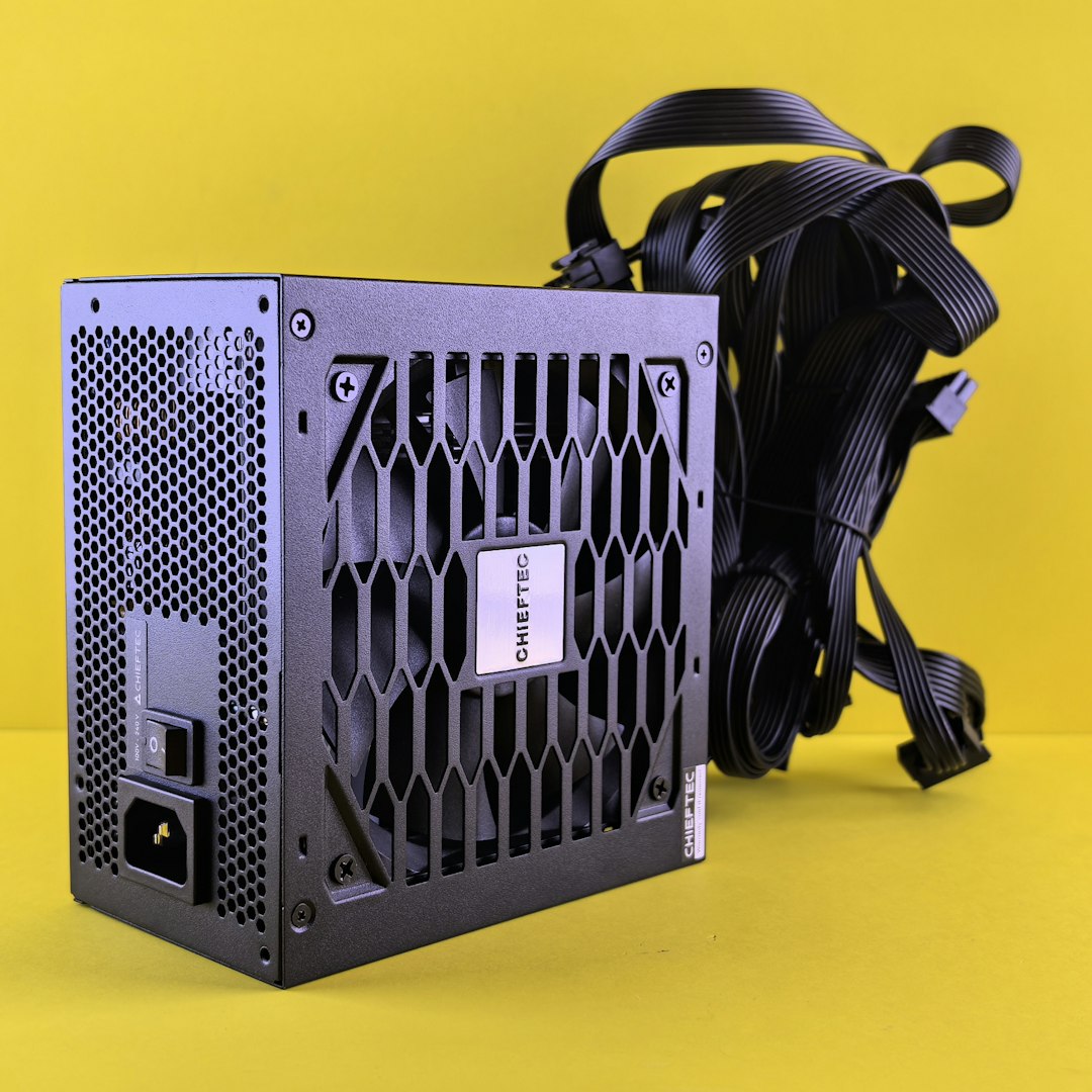 Portable air compressor