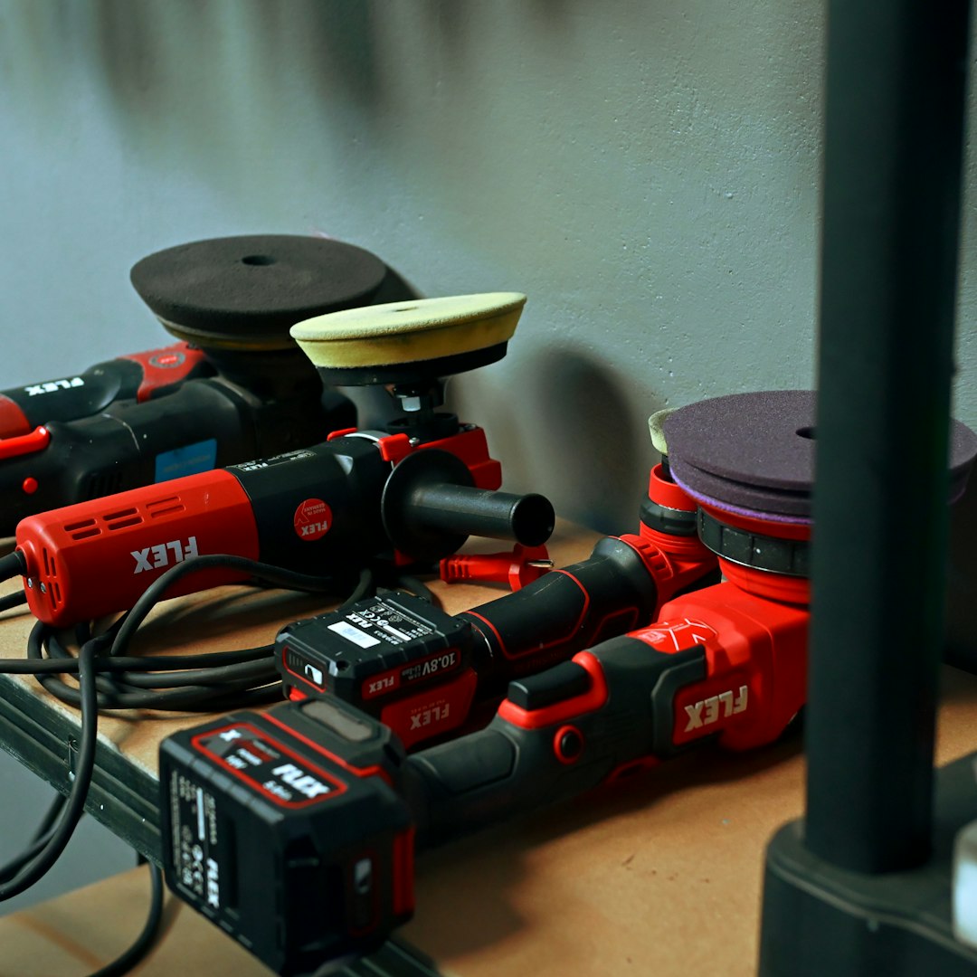 Dual action polisher